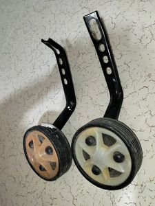 Extra Wheels For Cycle