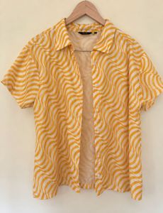 Yellow Swirl Pattern Button-Up crop Shirt