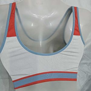 Reebok😍 Sports Bra