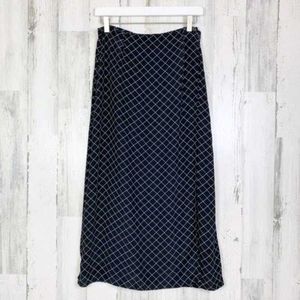 Elegant Checkered Midi Skirt 💡💰🩰💎