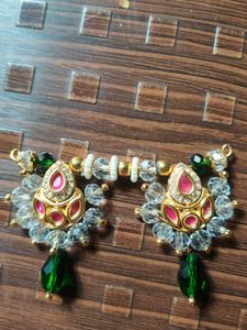Beautiful Kundan & Crystal mangalsutra pendent