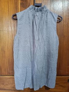 H&amp;M Ruffle-Neck Top