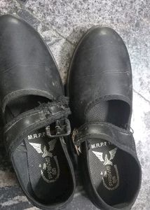 School Shoes Used
