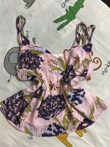 Chic Floral Crop Top