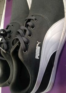 Puma women/men Canvas Sneakers (SIZE-6)