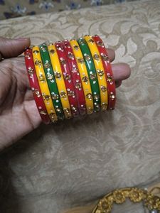 Colorful lakh Bangles Set