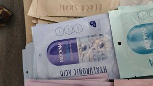 pack of 6. 🧬 Real Capsule Face Masks