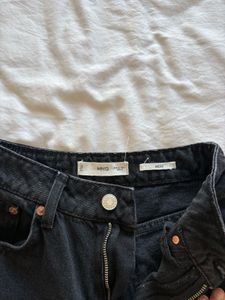 Mango Classic Black Mom Fit Jeans