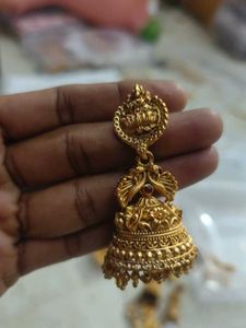 Traditional Gold Jhumka Earrings