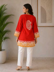 Vibrant Red Paisley Print Kurta Top