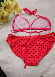 Very Cute N Beautiful Helter Top With Brief