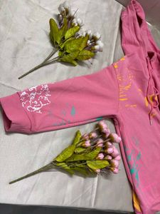 Pink Graphic Print Hoodie