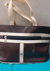 🆕️🆕️ Brown Small Hand Bag