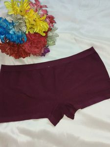 Comfortable Seamless Boy Shorts