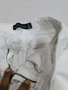 Classic White and Black Jeans Combo