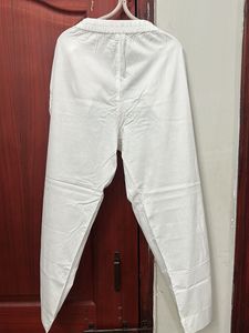 Classic White straight Pants