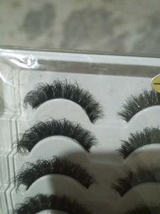 false eyelashes