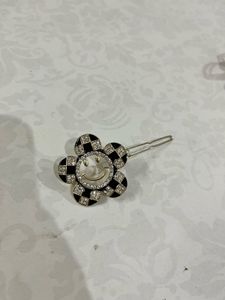 Aesthetic Cute Flower Smiley Hair Clip