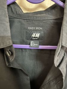 Classic Black H&amp;M Men's Shirt