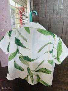 Leaf Print Button-Up Crop Top