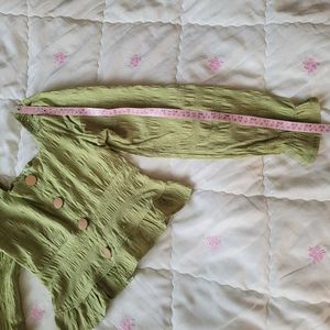 pretty crop top ✨️