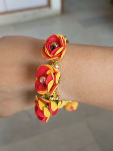 Floral Bracelet