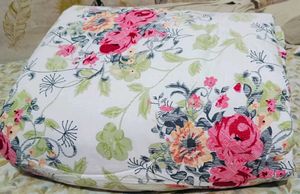 Beautiful Red White' ❤️Comforter