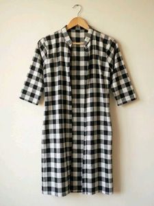 Black and white checked shrug