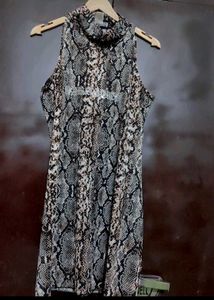 Snake Print Sleeveless Mock Neck Dress 36 Bust