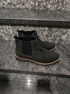 Yoho MidTop Lightweight Platform Heel Chelsea Boot
