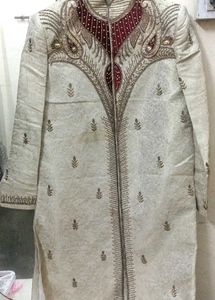 Offers🎇Creamy White And Maroon Sherwani