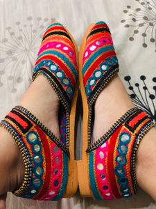 Rajasthani Juttis/  Flats
