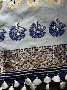 Elegant Dark Blue Saree with Gold Detailing