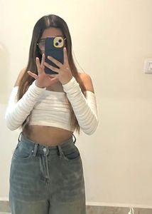 White Ruched Crop Top🎀