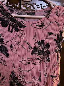Pink Floral Pleated Dress (Stretchable)