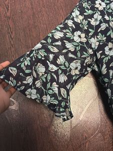Chic Floral Wrap Dress with Flutter Sleeves