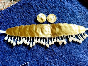 Pearly Gold Beaded Neck Set