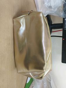 Colorbar Multipurpose Pouch