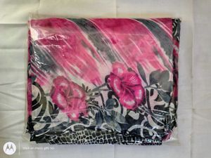 Stylish Pink & Black Printed Floral Georgette Sare