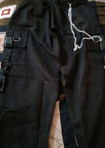 Stylish Crop Top &amp; Cargo Pants Set