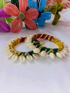 Bohemian Cowrie Shell Bangles