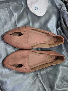 Stylish Peach Flat Sandals