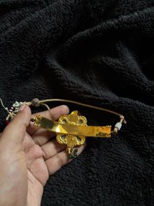 Exquisite Floral Armlet