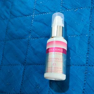 New Sealed Charmis Face Serum vit-C