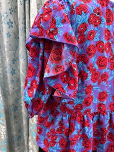 PlusS Floral Top