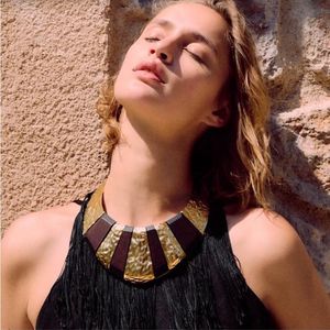 Limited Edition Zara Gala Wooden Necklace