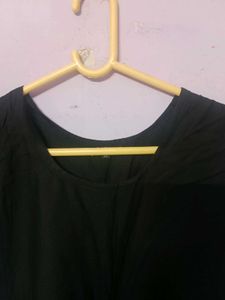 Sleeveless Black Top