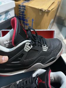 Air Jordan 4 Retro