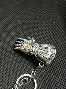 Infinity Gauntlet Keychain