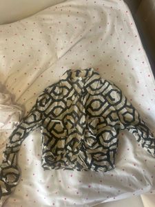 Stylish Black and White Print Top